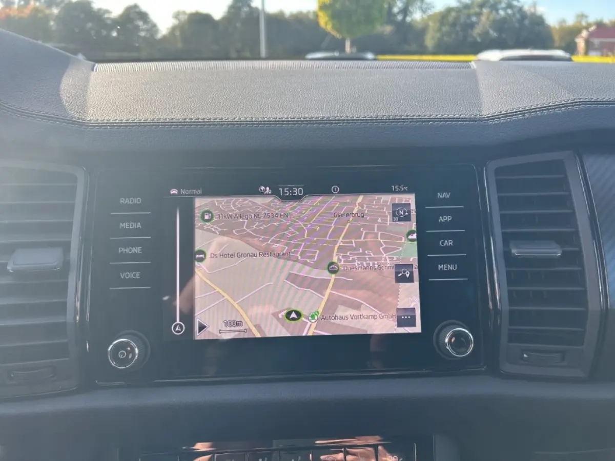 2.0 TDI DSG SPORTLINE TREKHAAK/PANO-DAK/CAMERA/E-KLEP/ACC/MEM/STOELVERW