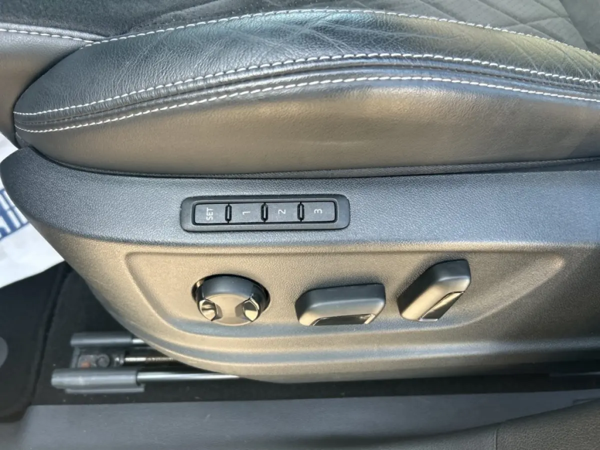 2.0 TDI DSG SPORTLINE TREKHAAK/PANO-DAK/CAMERA/E-KLEP/ACC/MEM/STOELVERW