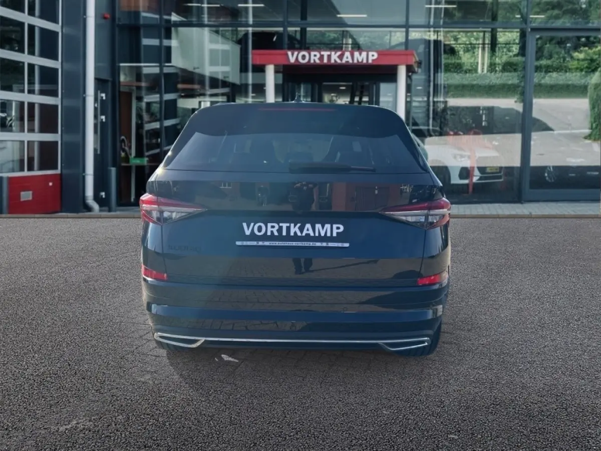 2.0 TDI DSG SPORTLINE TREKHAAK/PANO-DAK/CAMERA/E-KLEP/ACC/MEM/STOELVERW