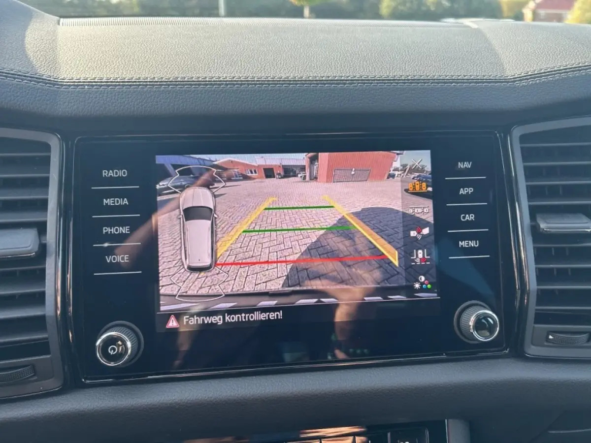 2.0 TDI DSG SPORTLINE TREKHAAK/PANO-DAK/CAMERA/E-KLEP/ACC/MEM/STOELVERW