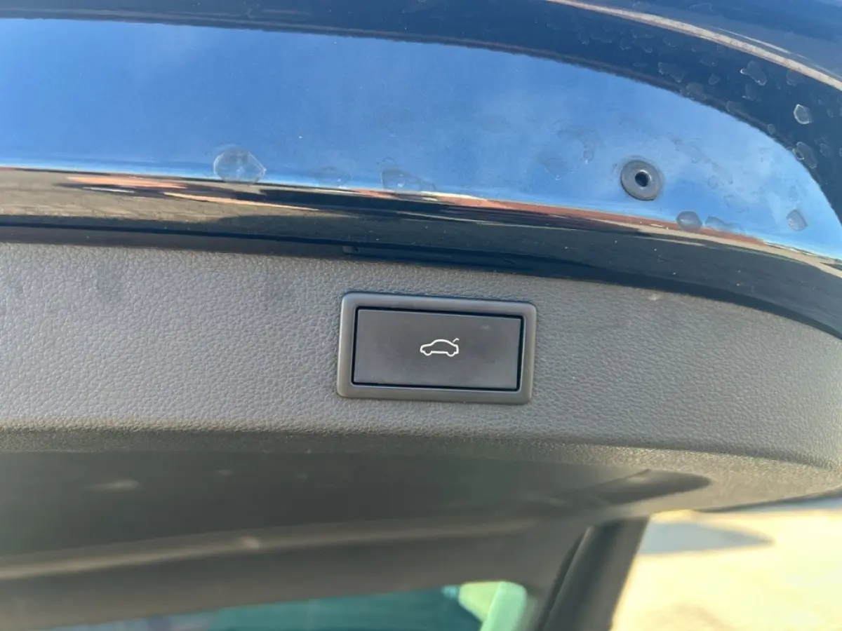 2.0 TDI DSG SPORTLINE TREKHAAK/PANO-DAK/CAMERA/E-KLEP/ACC/MEM/STOELVERW