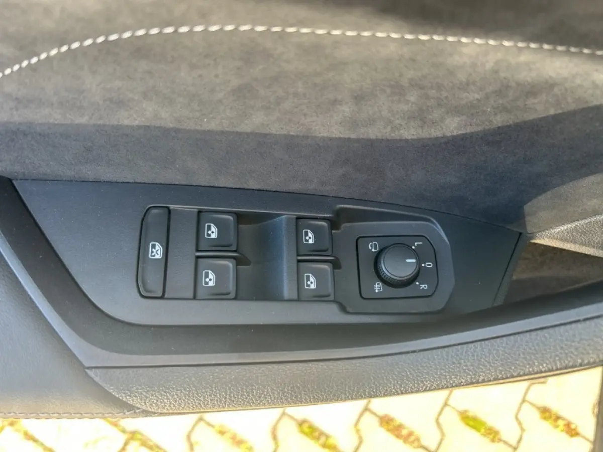 2.0 TDI DSG SPORTLINE TREKHAAK/PANO-DAK/CAMERA/E-KLEP/ACC/MEM/STOELVERW