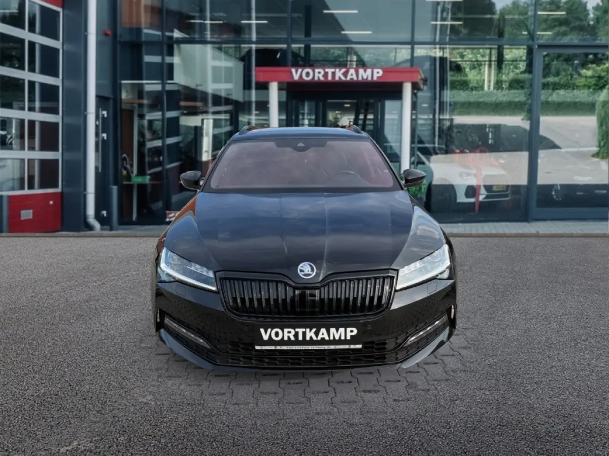 2.0 TDI DSG SPORTLINE TREKHAAK/PDC/ELEK-KLEP/ACC/MEM/STOEL+STUURVERW