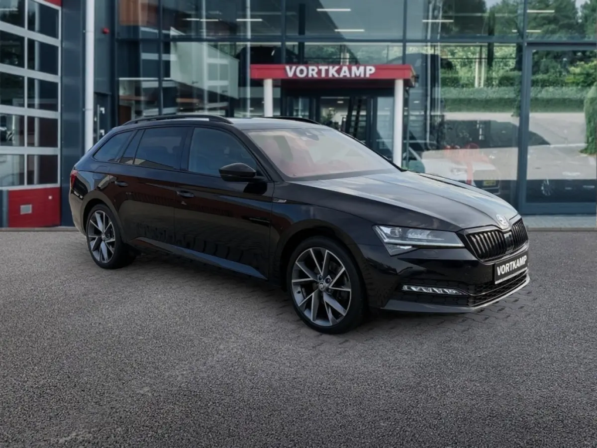 2.0 TDI DSG SPORTLINE TREKHAAK/PDC/ELEK-KLEP/ACC/MEM/STOEL+STUURVERW