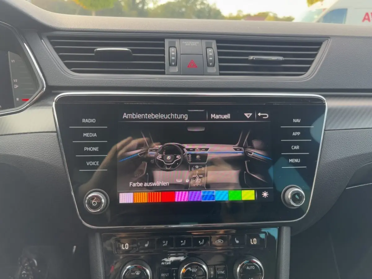 2.0 TDI DSG SPORTLINE TREKHAAK/PDC/ELEK-KLEP/ACC/MEM/STOEL+STUURVERW