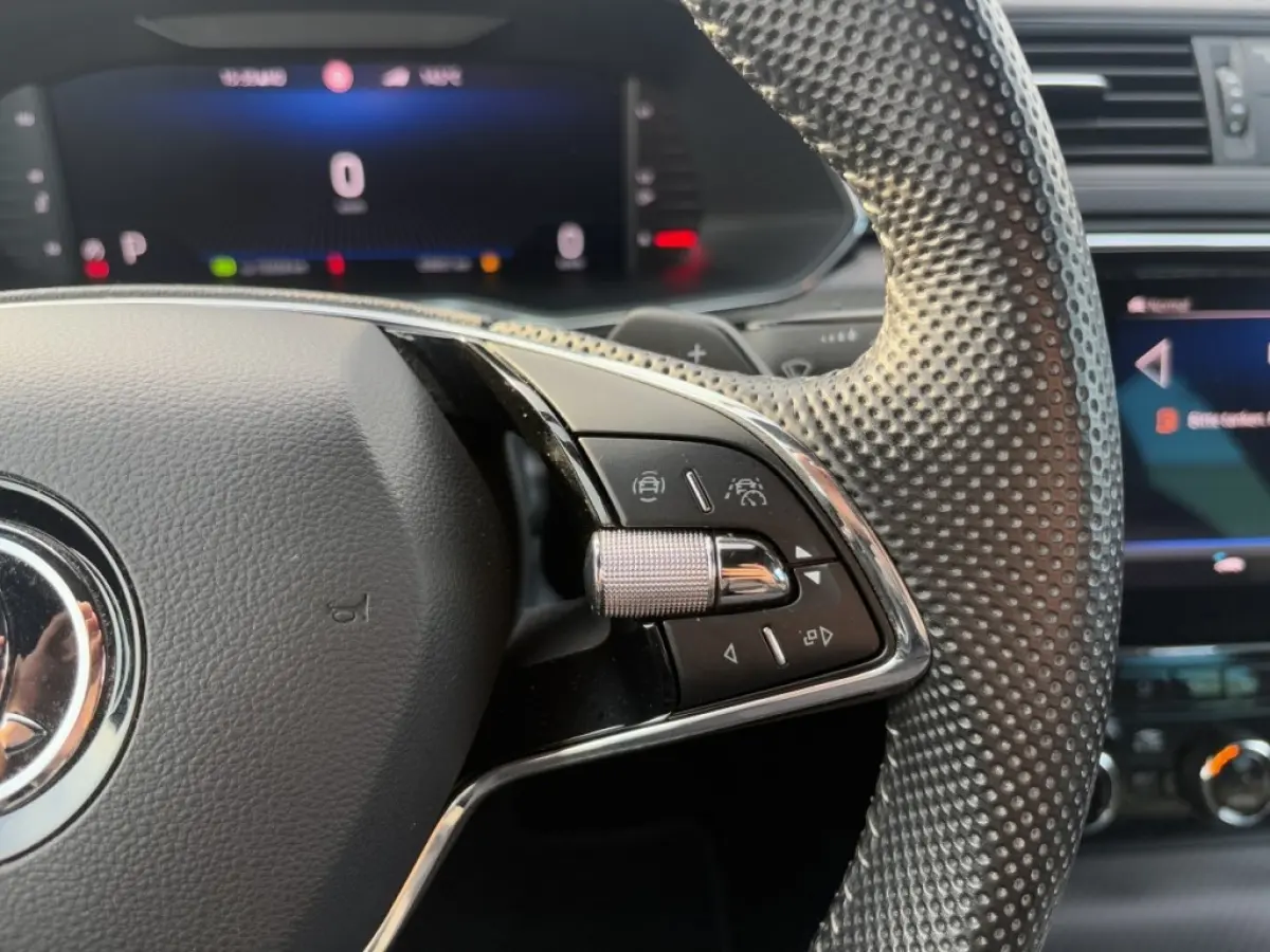 2.0 TDI DSG SPORTLINE TREKHAAK/PDC/ELEK-KLEP/ACC/MEM/STOEL+STUURVERW