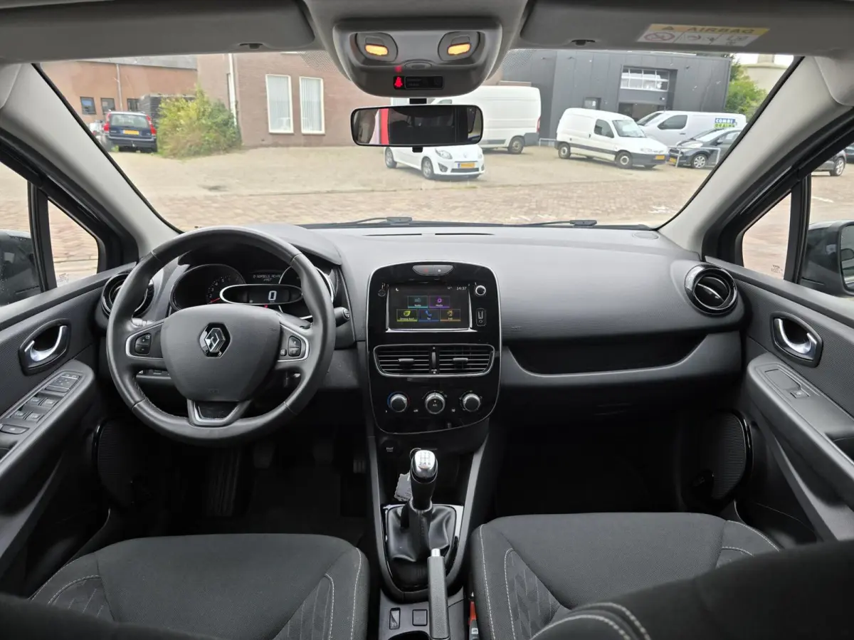 0.9 TCe Limited Airco/Navi/Trekhaak/PDC