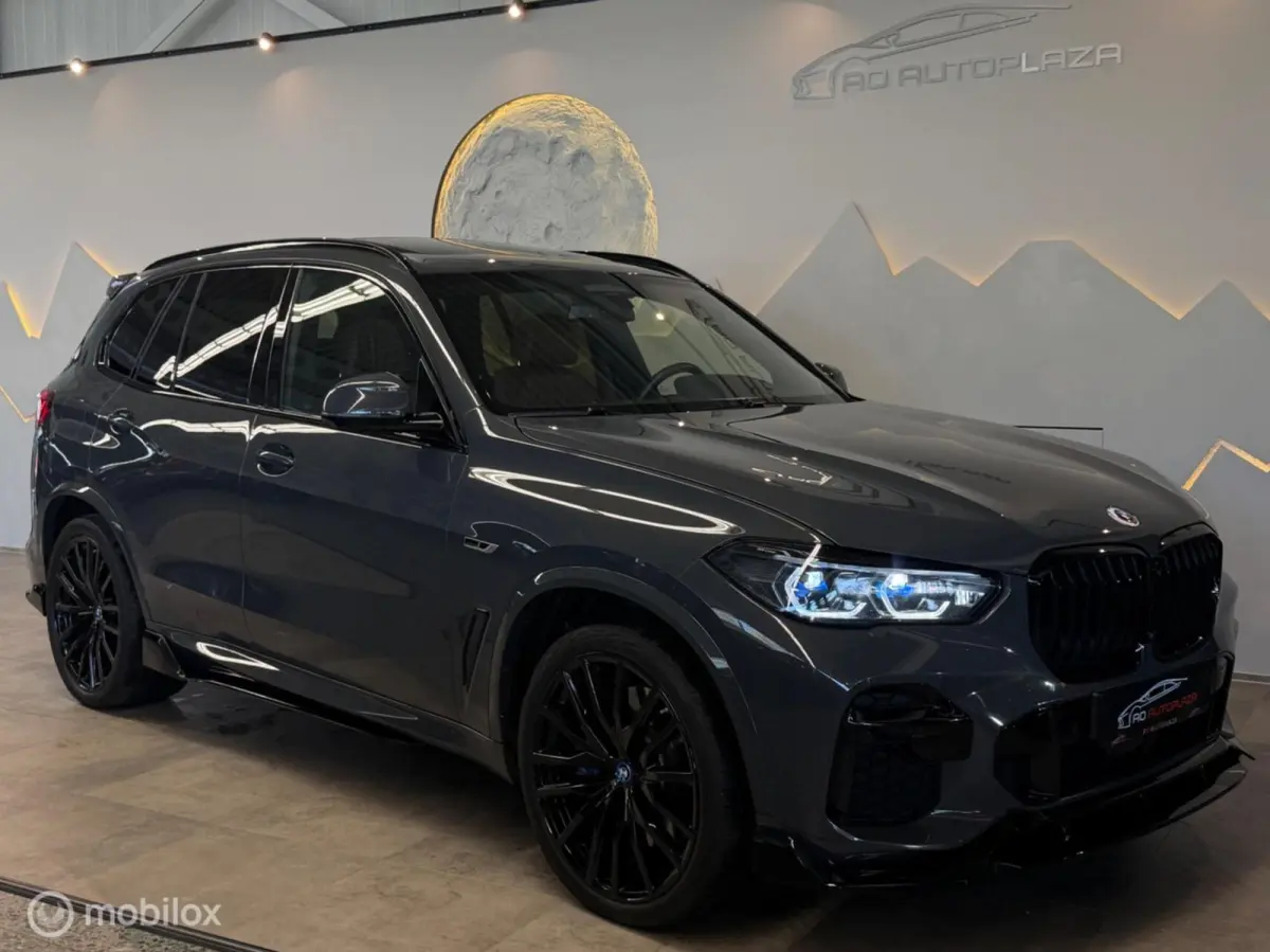 xDrive45e M Sport Panorama/B&W/Alcantara hemel/Vierwielbesturing/Nightvision