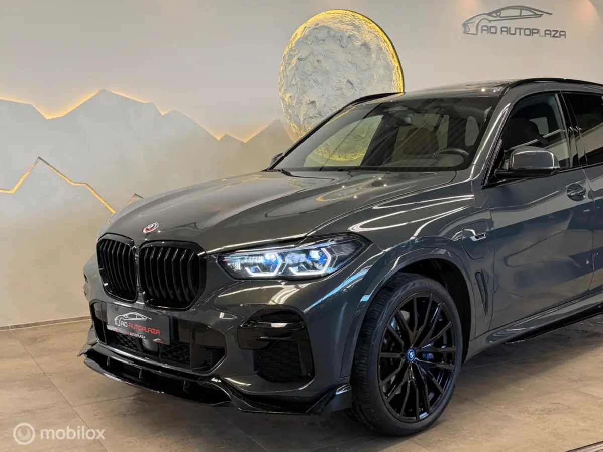 xDrive45e M Sport Panorama/B&W/Alcantara hemel/Vierwielbesturing/Nightvision
