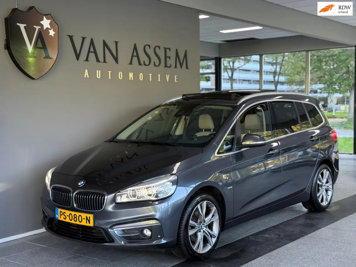 218i 7p. High Executive|PANO