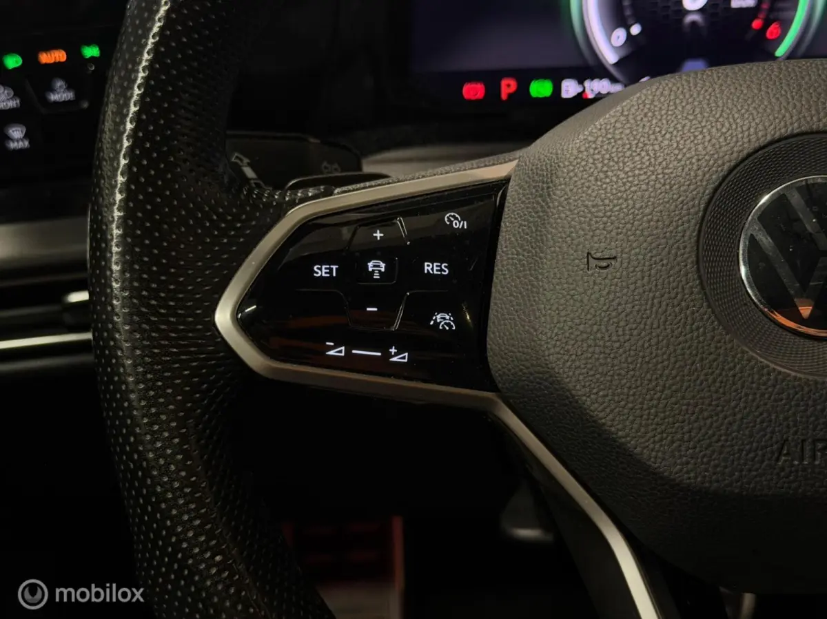 2.0 TDI GTD Panorama/Keyless/HUD/19''/Nardo