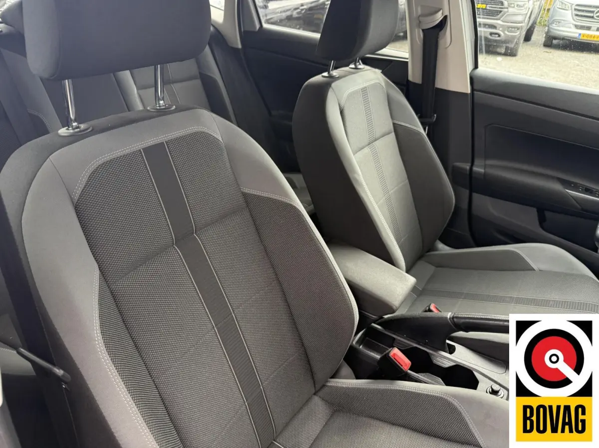 1.0 TSI Highline Business R 90pk