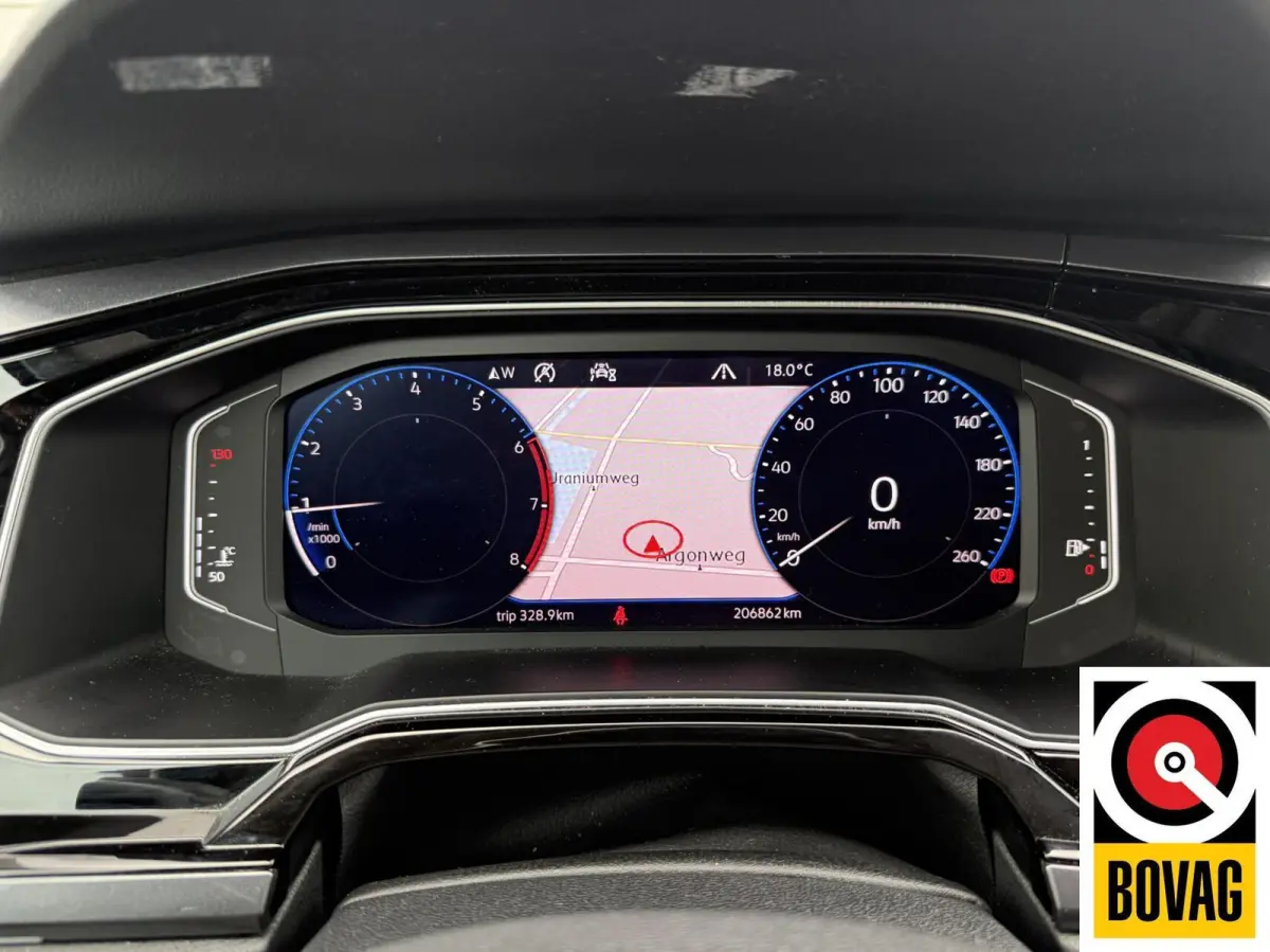 1.0 TSI Highline Business R 90pk