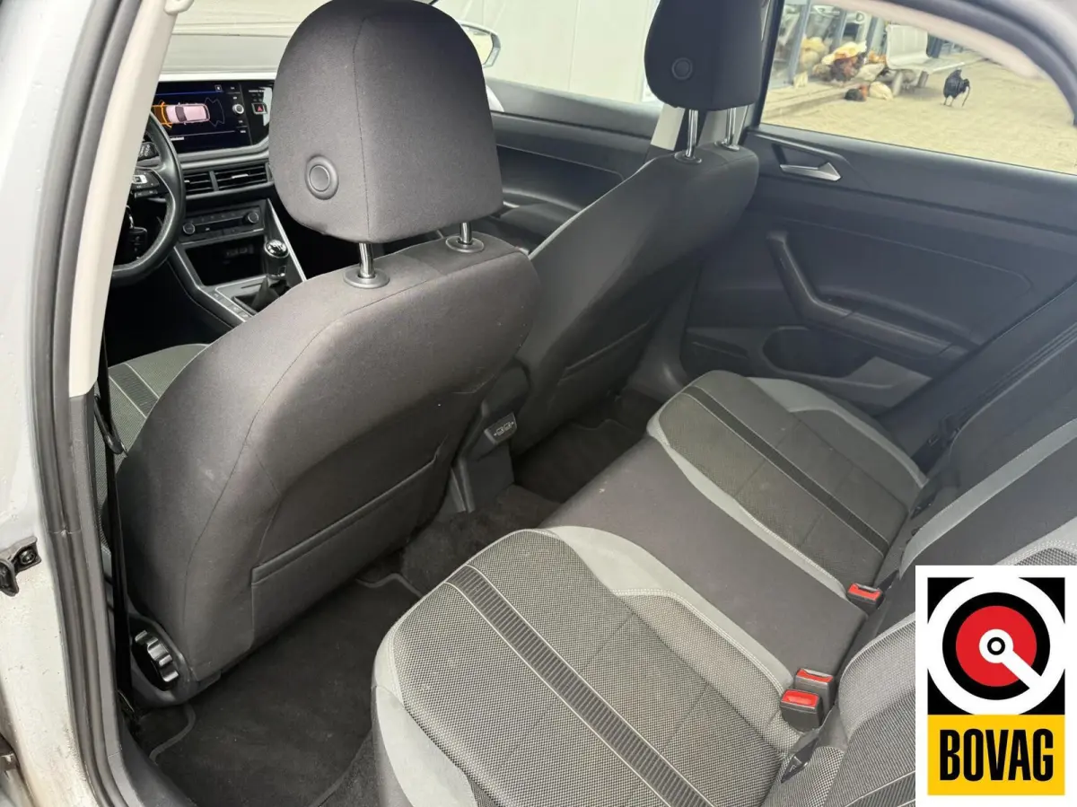 1.0 TSI Highline Business R 90pk