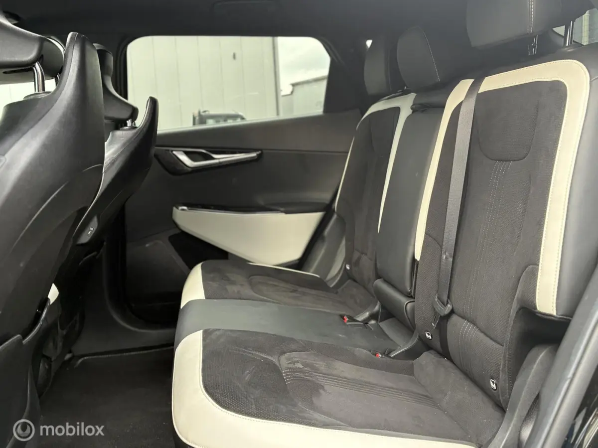 GT-Line 77.4 kWh RWD | SOH 100% | 360° CAMERA | HEAD-UP DISPLAY | PANORAMADAK | STOELKOELING | STOEL- & STUURVERWARMING