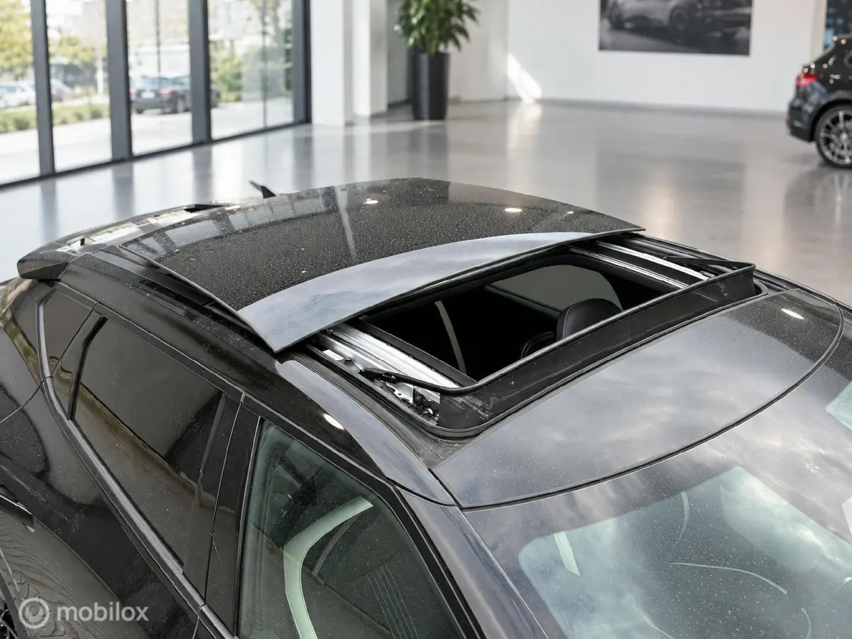 GT-Line 77.4 kWh RWD | SOH 100% | 360° CAMERA | HEAD-UP DISPLAY | PANORAMADAK | STOELKOELING | STOEL- & STUURVERWARMING