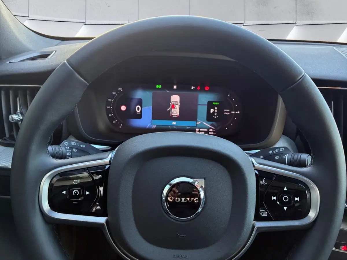 2.0 T8 Plug-in hybrid AWD BLACK EDITION (FACELIFT) ** PANO, ACC, HuD, 21-inch LMV ** 29k onder NP - UNFALLFREI ** ** INFORMEER OOK NAAR ONZE AANTREKKELIJKE FINANCIAL-LEASE TARIEVEN **