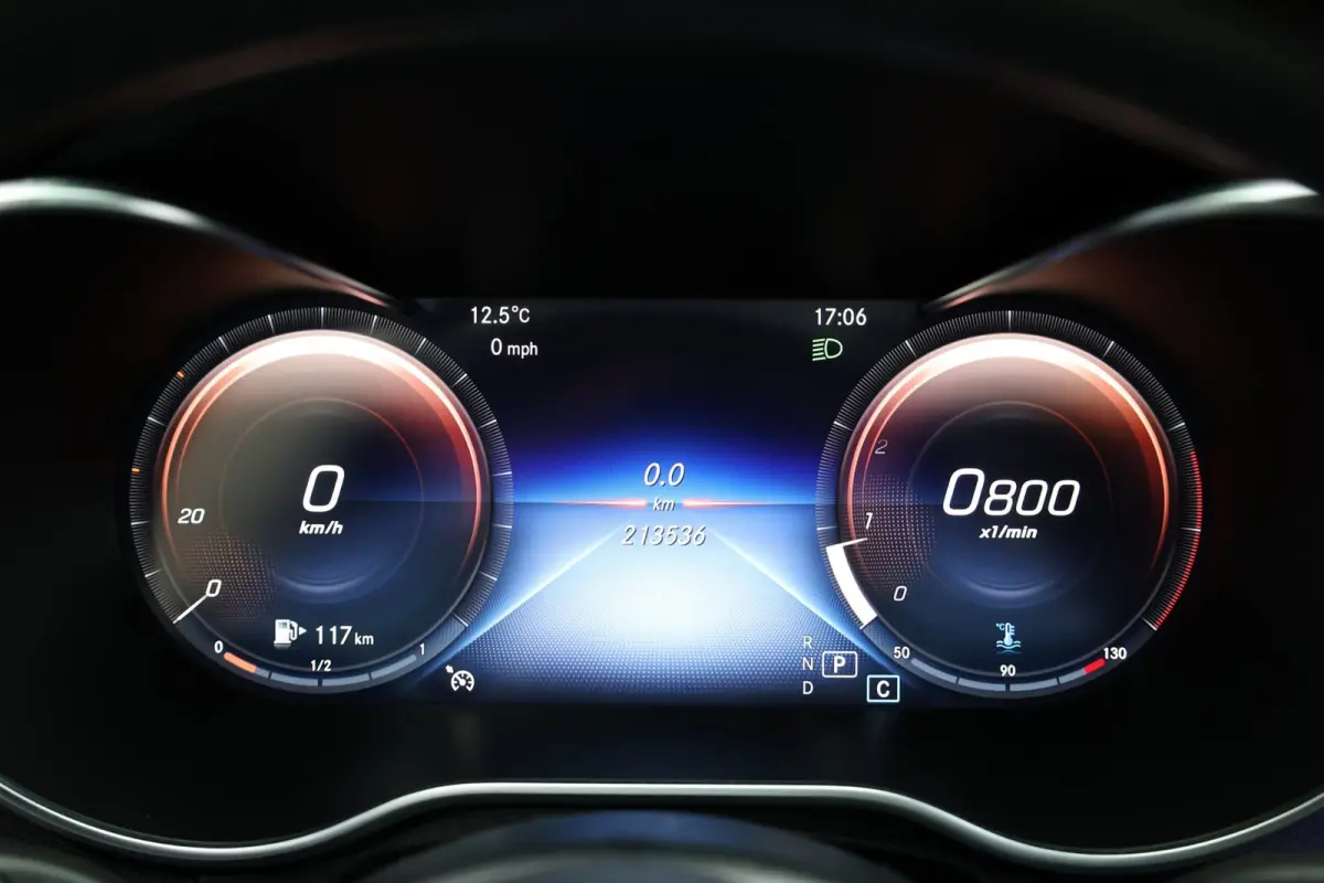 180 AMG Line LED/VIRTUAL/SFEER/LEER+S.VERWARMIN/19"LMV/CAM/ACC/ECC/12 MDN GARANTIE!