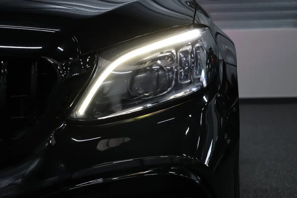 180 AMG Line LED/VIRTUAL/SFEER/LEER+S.VERWARMIN/19"LMV/CAM/ACC/ECC/12 MDN GARANTIE!