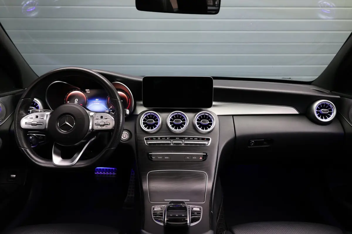 180 AMG Line LED/VIRTUAL/SFEER/LEER+S.VERWARMIN/19"LMV/CAM/ACC/ECC/12 MDN GARANTIE!