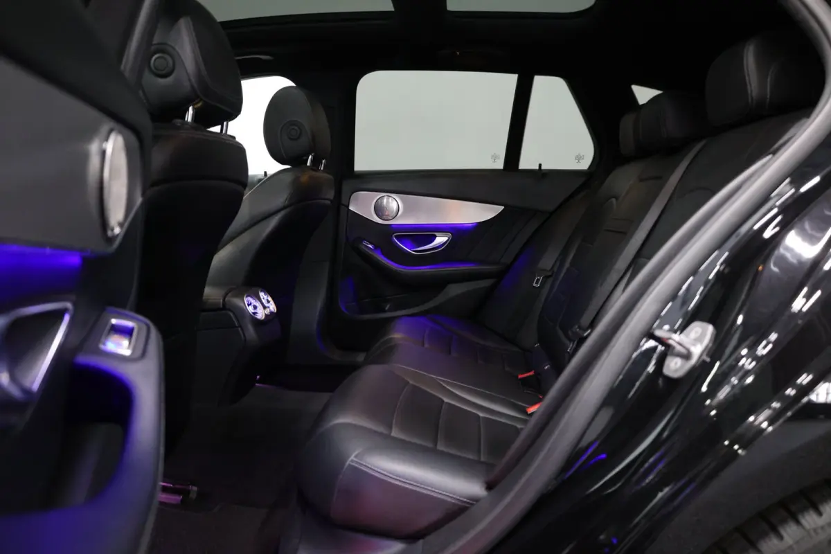 180 AMG Line LED/VIRTUAL/SFEER/LEER+S.VERWARMIN/19"LMV/CAM/ACC/ECC/12 MDN GARANTIE!