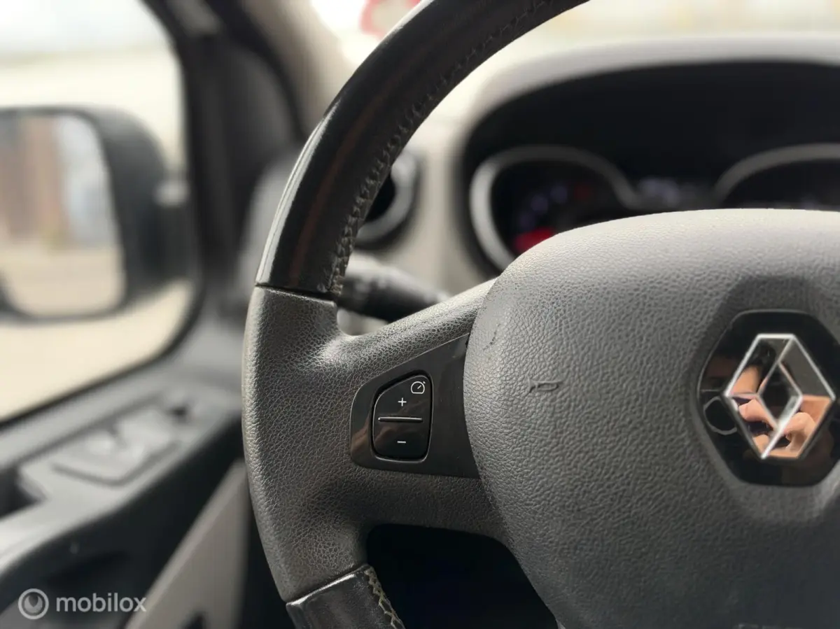 bestel 1.6 dCi T29 L2H1 Générique Ex BTW!