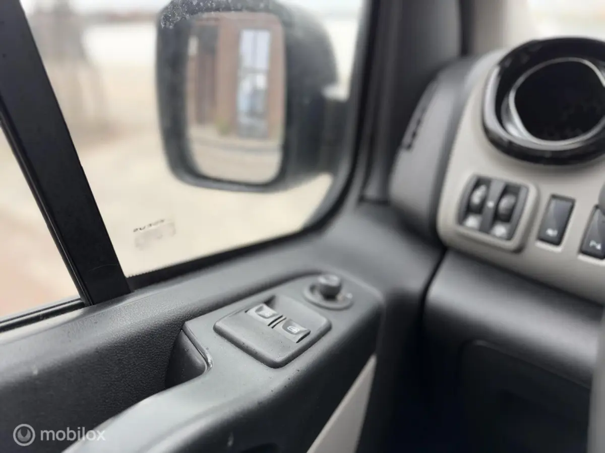 bestel 1.6 dCi T29 L2H1 Générique Ex BTW!