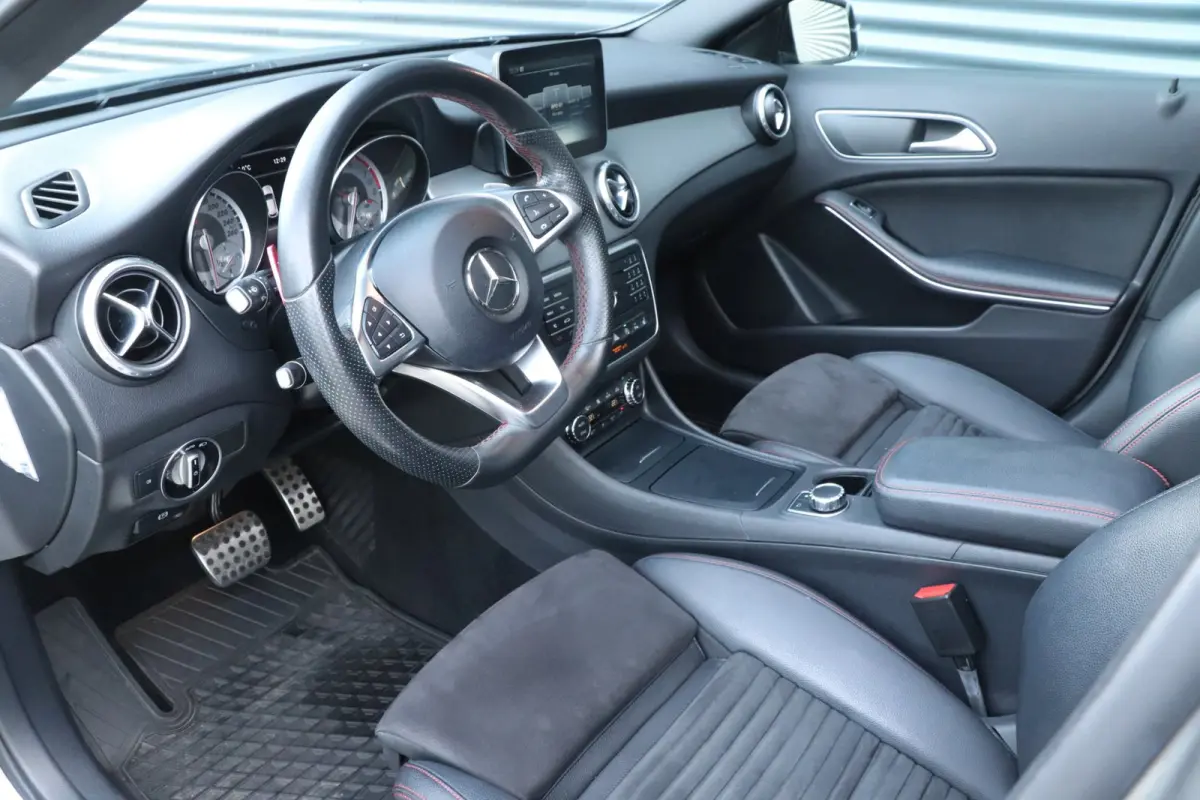 180 Ambition | AMG | PANO | CAMERA