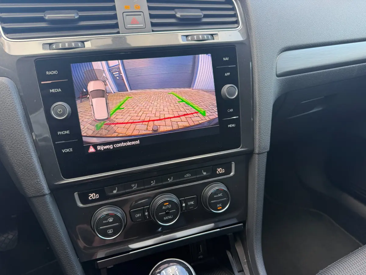 1.0 TSI Comfortline Business|CAMERA|TREKHAAK|STOEL VERWRM.