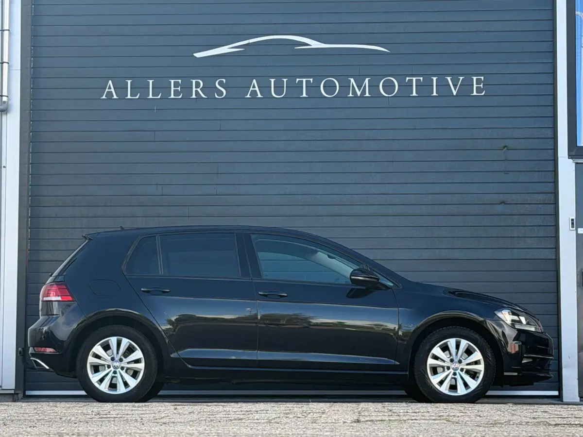 1.0 TSI Comfortline Business|CAMERA|TREKHAAK|STOEL VERWRM.