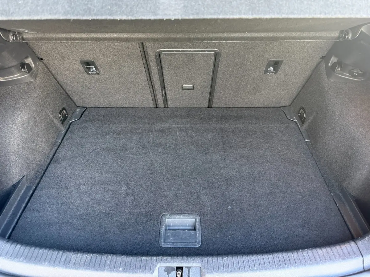 1.0 TSI Comfortline Business|CAMERA|TREKHAAK|STOEL VERWRM.