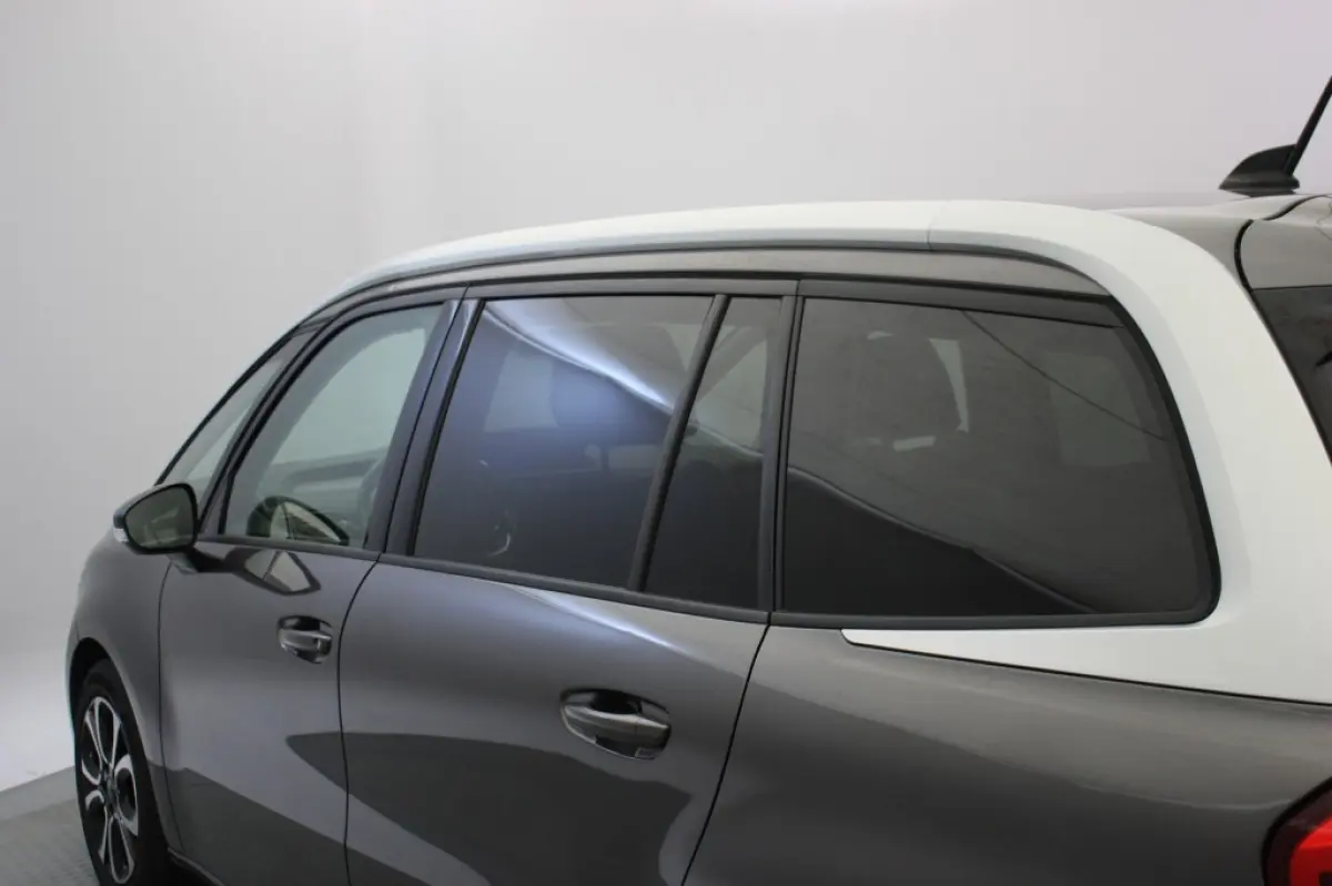 1.2 PureTech Business 7 Persoons - Carplay, Navi, Cruise, Trekhaak