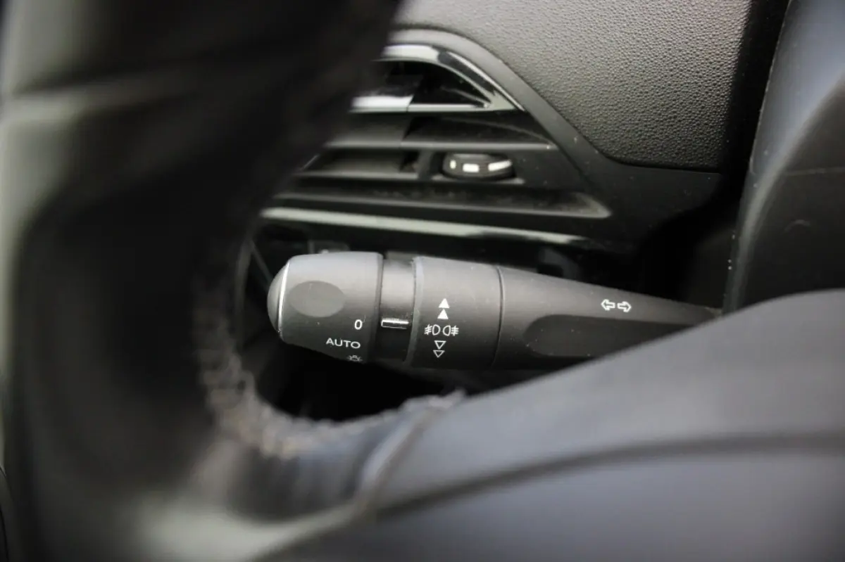 1.2 PureTech Business 7 Persoons - Carplay, Navi, Cruise, Trekhaak