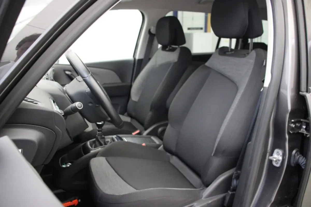 1.2 PureTech Business 7 Persoons - Carplay, Navi, Cruise, Trekhaak