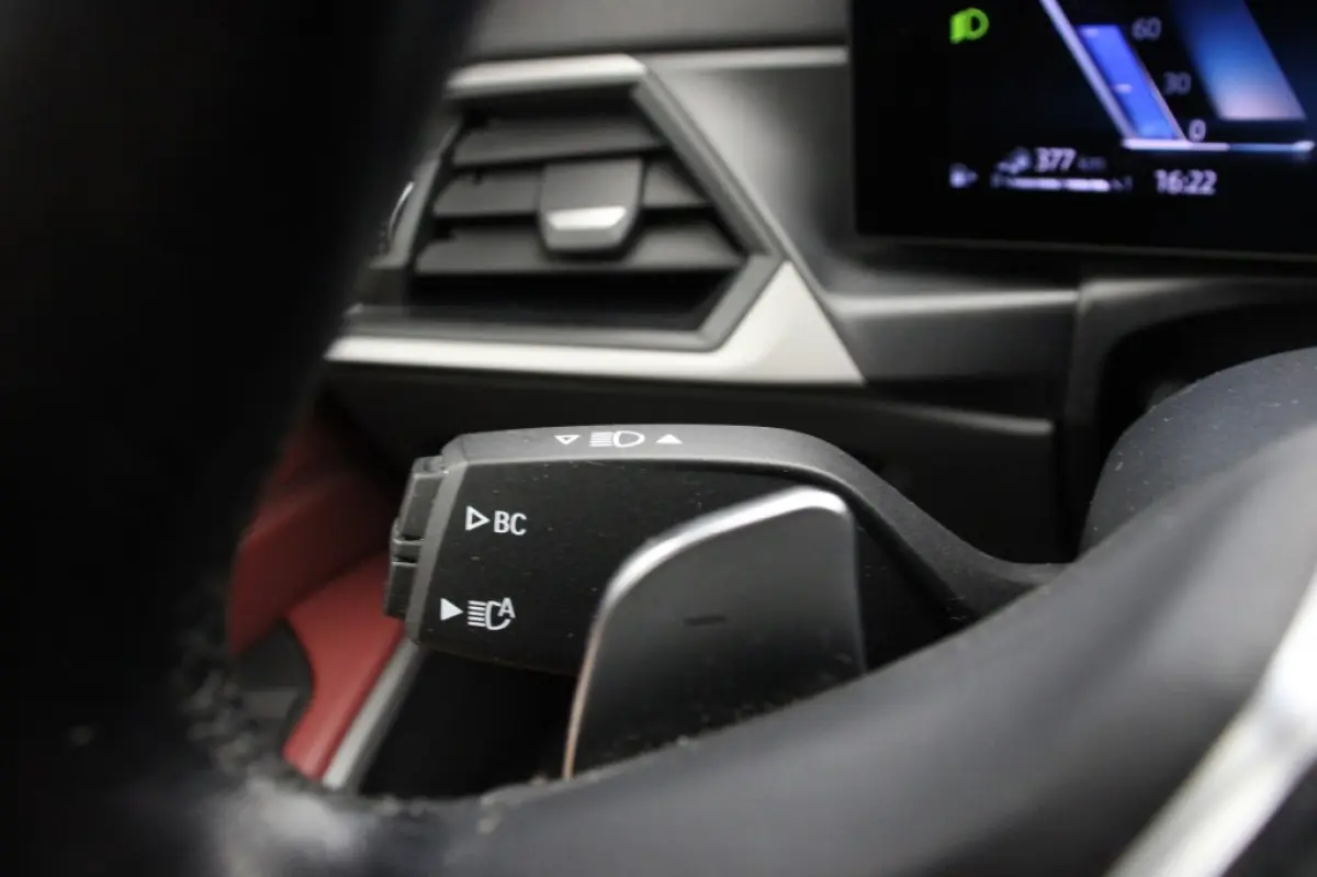 330e - Digitaal Cockpit, Carplay, Leer, Stoelverw.
