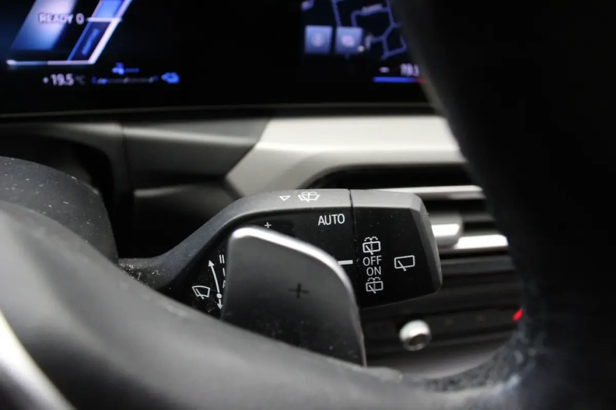 330e - Digitaal Cockpit, Carplay, Leer, Stoelverw.