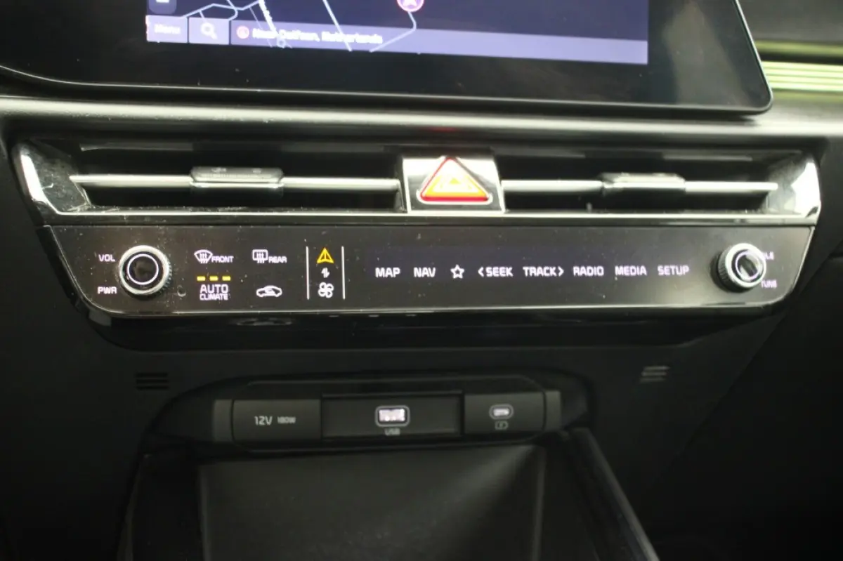 1.6 GDi Hybrid DynamicLine - Digitaal Cockpit, Carplay, Camera, Adapt. Cruise