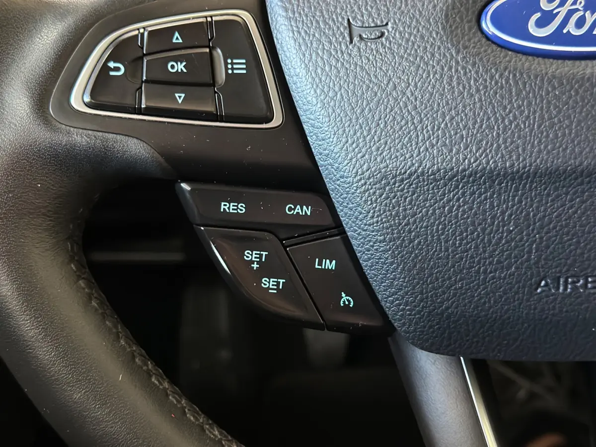 1.0 EcoBoost Trend Essential