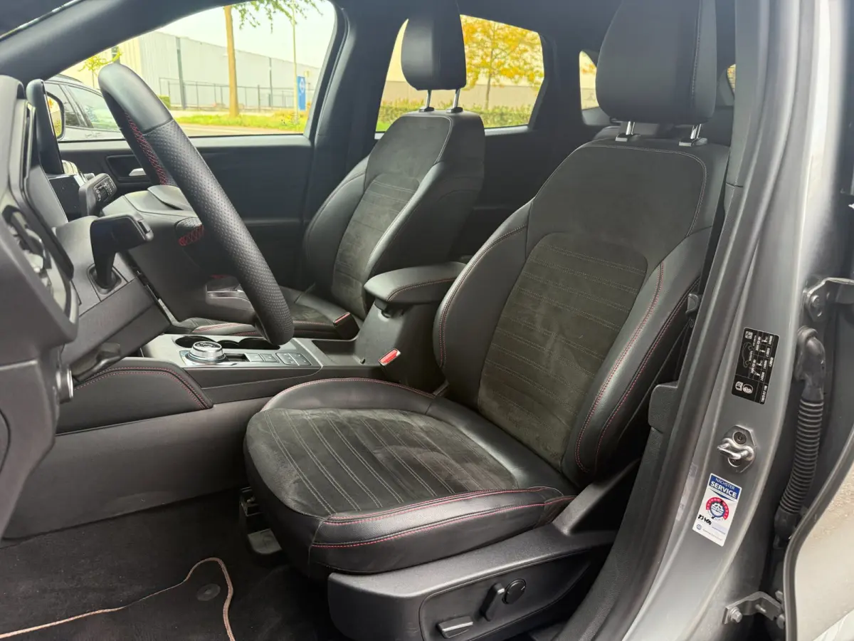 2.5 PHEV 225pk Graphite Tech Edition Navi, Camera's, HUD, BLIS Black Pack etc. etc.