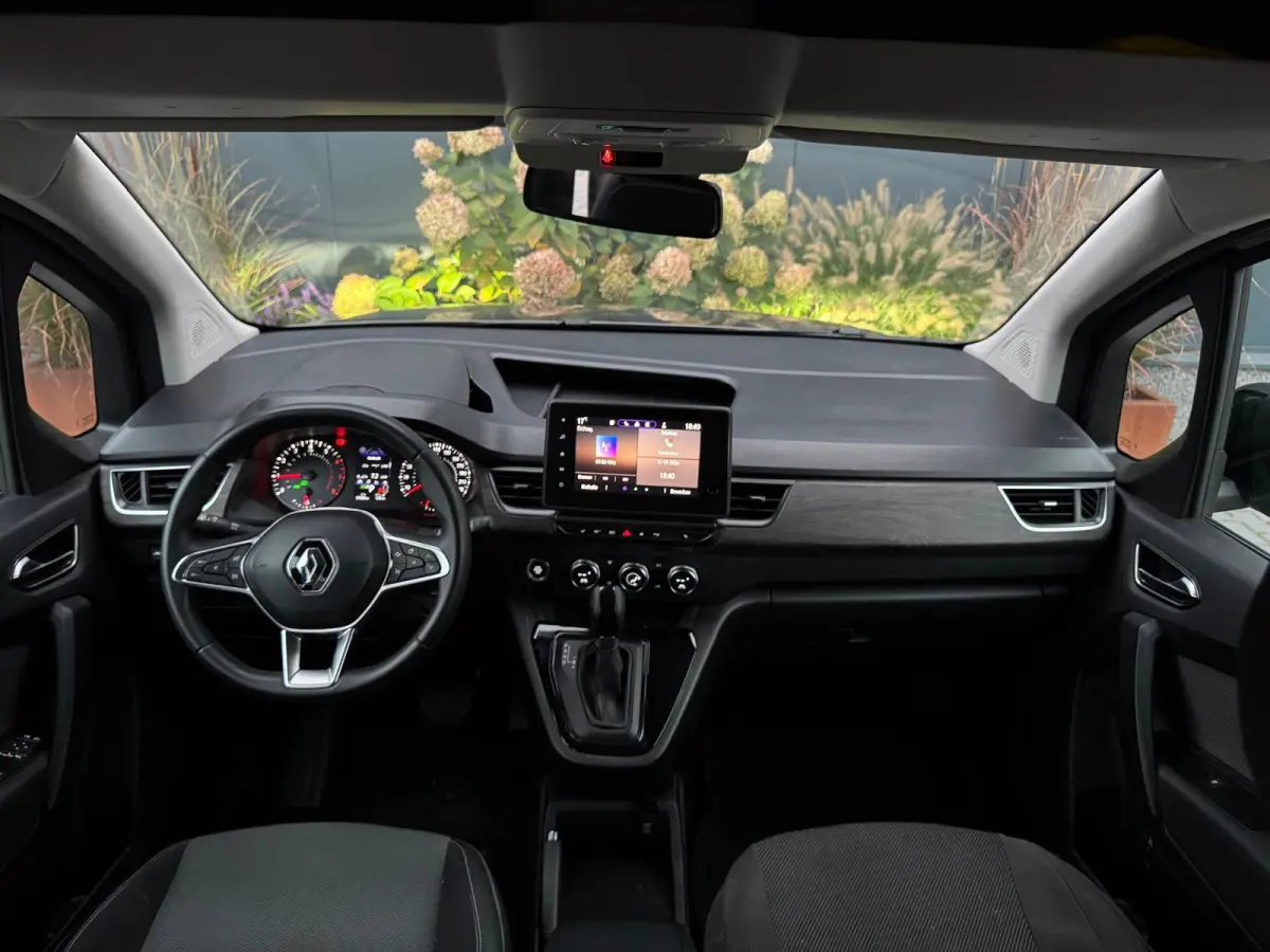 1.3 TCe Aut New model CLIMATE|NAVI|CAMERA|CR CONTROL