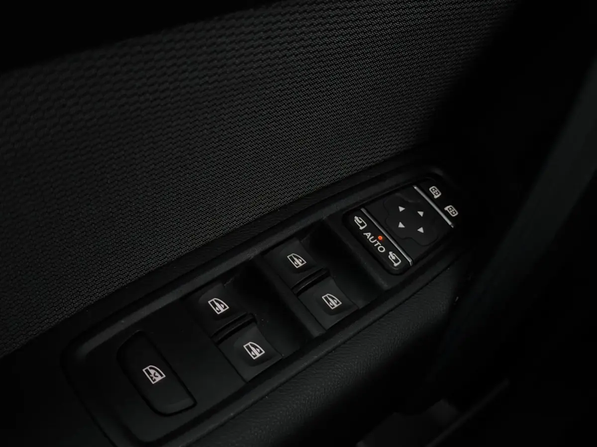 1.3 TCe Aut New model CLIMATE|NAVI|CAMERA|CR CONTROL