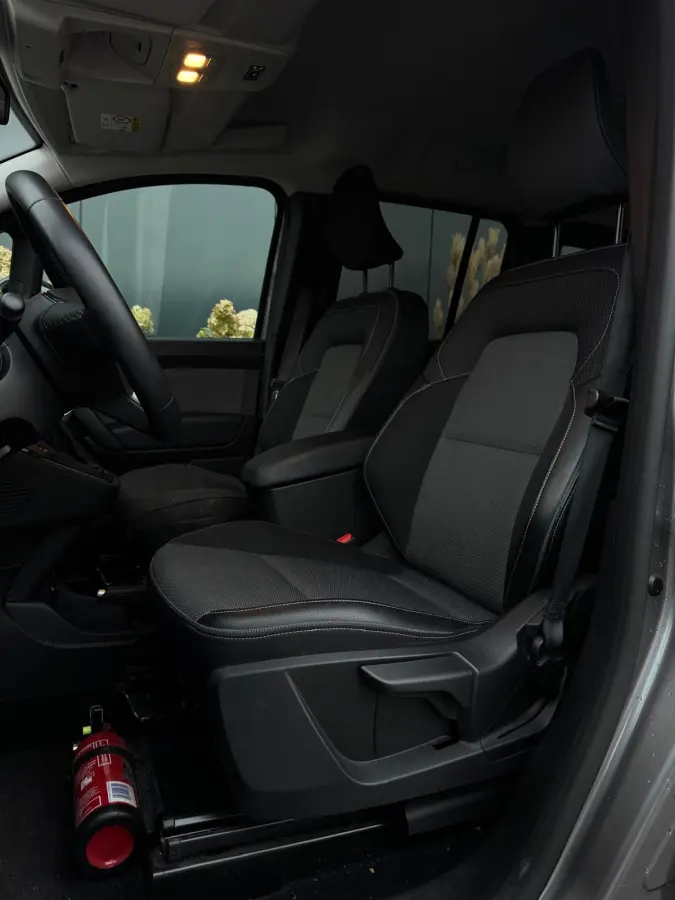 1.3 TCe Aut New model CLIMATE|NAVI|CAMERA|CR CONTROL