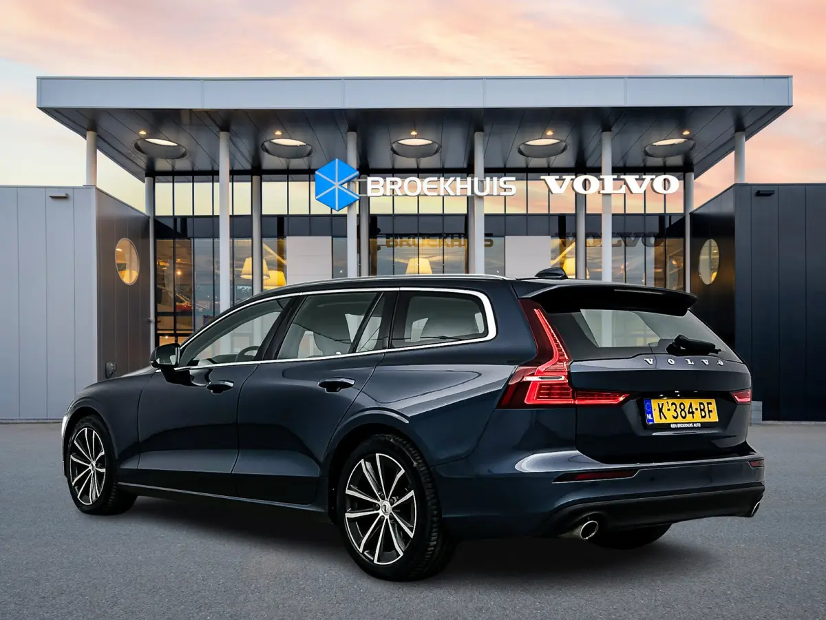 B4 Business Pro | 18" | Adaptieve Cruise | BLIS | Parkeercamera | Stoel/Stuurverwarming | Keyless | Elektr. Achterklep