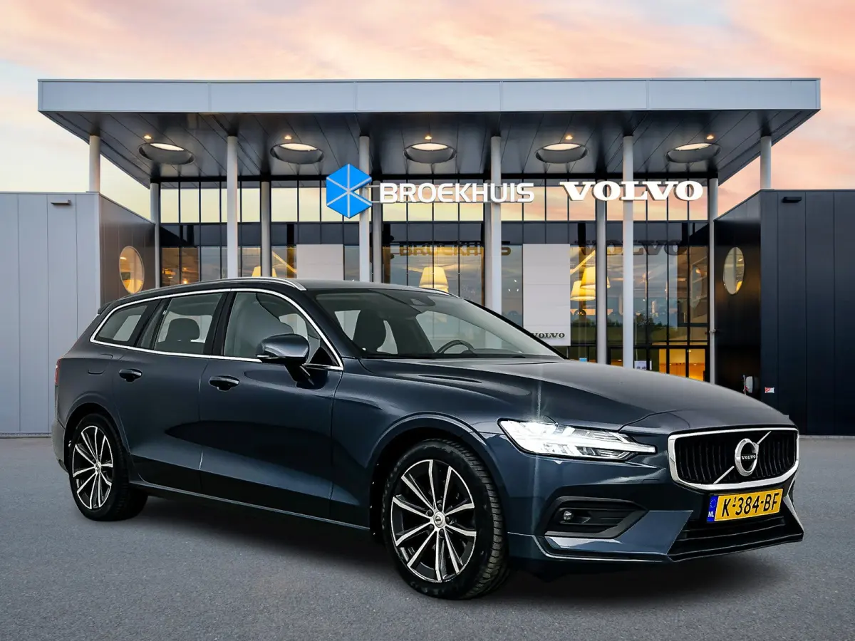 B4 Business Pro | 18" | Adaptieve Cruise | BLIS | Parkeercamera | Stoel/Stuurverwarming | Keyless | Elektr. Achterklep