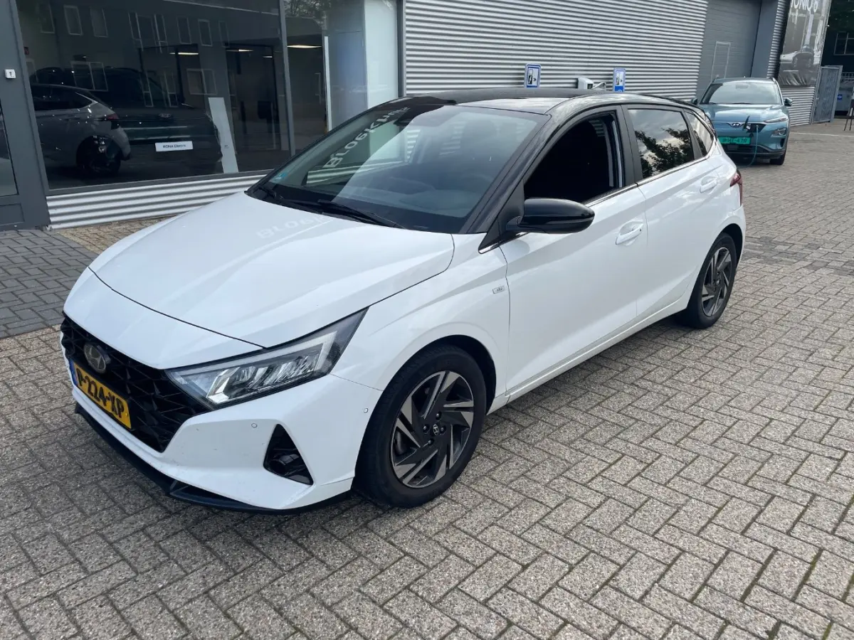 1.0 T-GDI Premium | Stoel & Stuurverwarming | Bose | Blind-spot | Camera | Cruise Control | DAB+