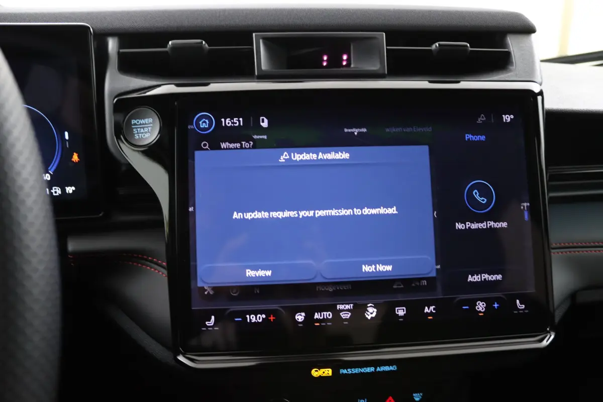 1.0 EcoBoost ST-Line | Maxton | Black Pack | Elek. Achterklep | Winterpack | Camera | Keyless | Navigatie | CarPlay/Android Auto |