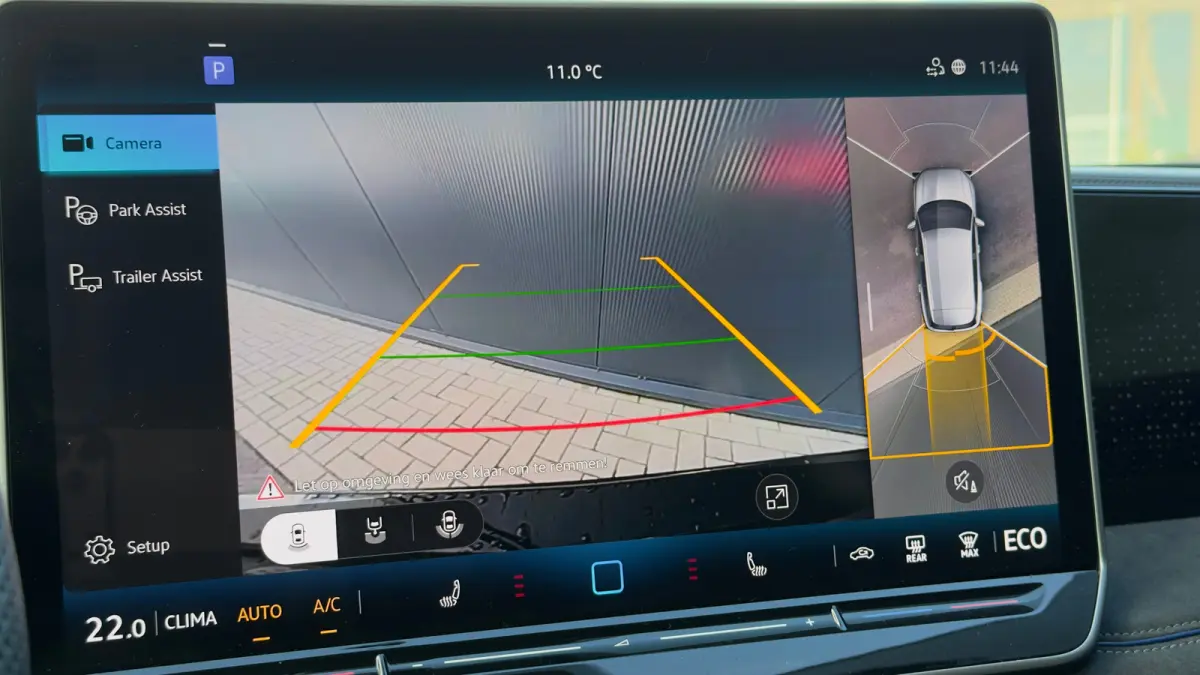 1.5 eHybrid 204pk R-Line Edition | SOH: 100% | Trekhaak | Panoramadak | Adaptive Cruise | 360 Camera | Head-up Display | 20" |