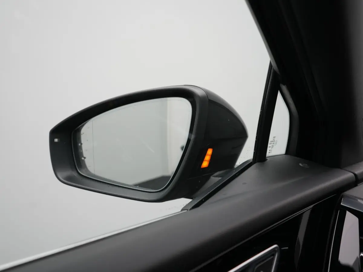 45 quattro S Line 82 kWh 286pk Dealer O.H | Trekhaak Af Fabriek | Adaptive Cruise | 360 Camera | Matrix LED | Lederen Sportstoelen Verwarmd | Keyless | Sfeerverlichting | Blis | Navigatie | 