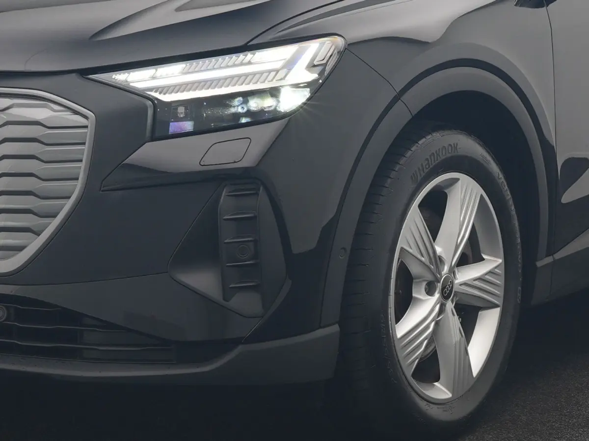 45 quattro S Line 82 kWh 286pk Dealer O.H | Trekhaak Af Fabriek | Adaptive Cruise | 360 Camera | Matrix LED | Lederen Sportstoelen Verwarmd | Keyless | Sfeerverlichting | Blis | Navigatie | 