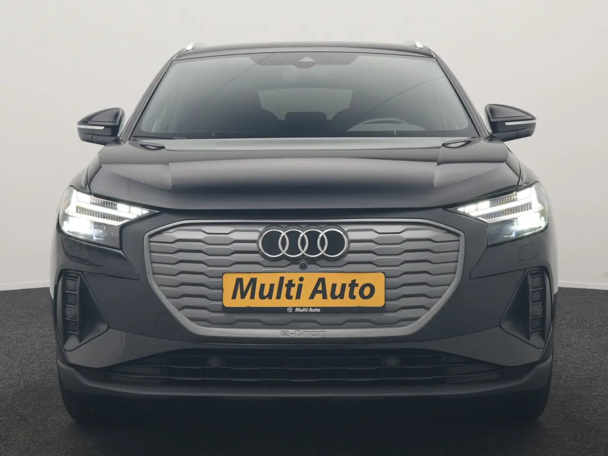 45 quattro S Line 82 kWh 286pk Dealer O.H | Trekhaak Af Fabriek | Adaptive Cruise | 360 Camera | Matrix LED | Lederen Sportstoelen Verwarmd | Keyless | Sfeerverlichting | Blis | Navigatie | 